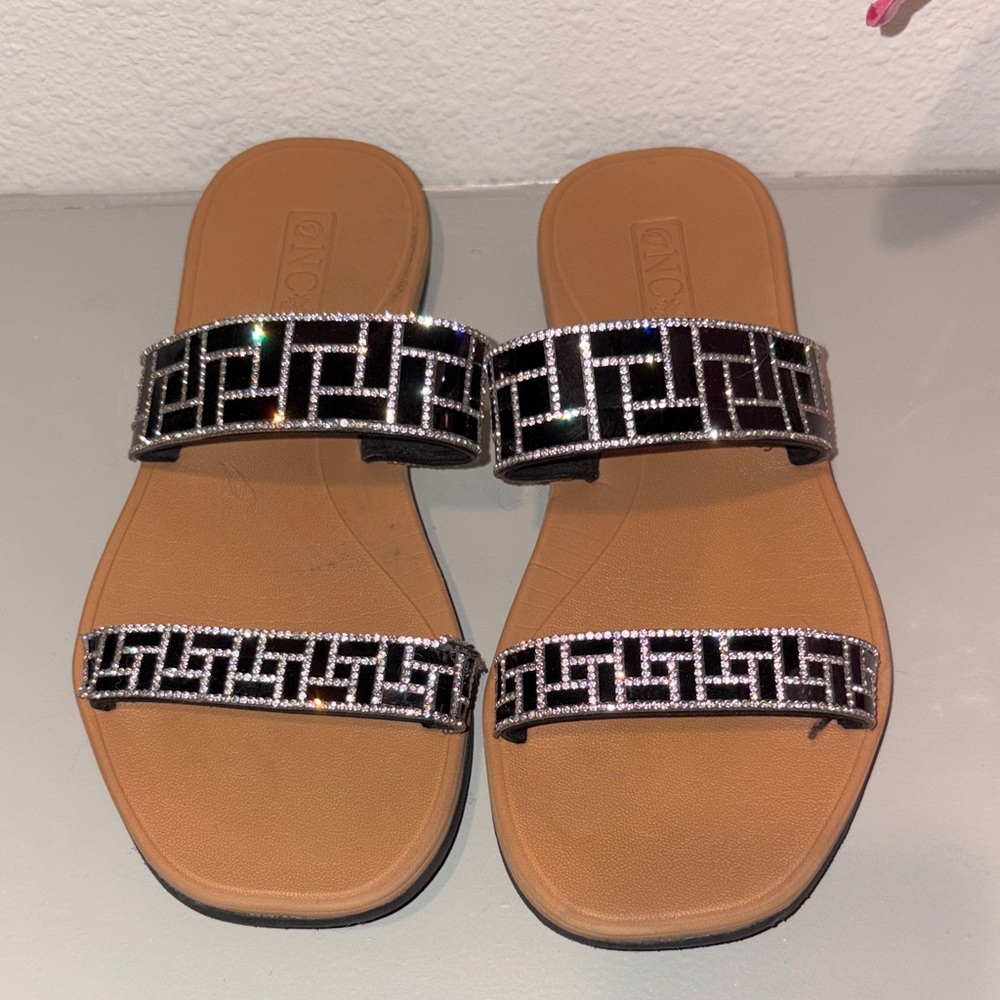 Elegant Black and Tan Women's Sandals